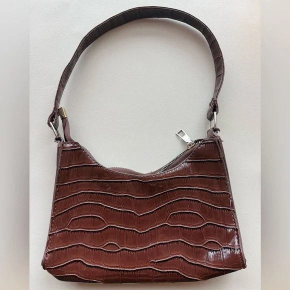 Elegant Brown Reptile-Embossed Women's Bag - Picture 1 of 3